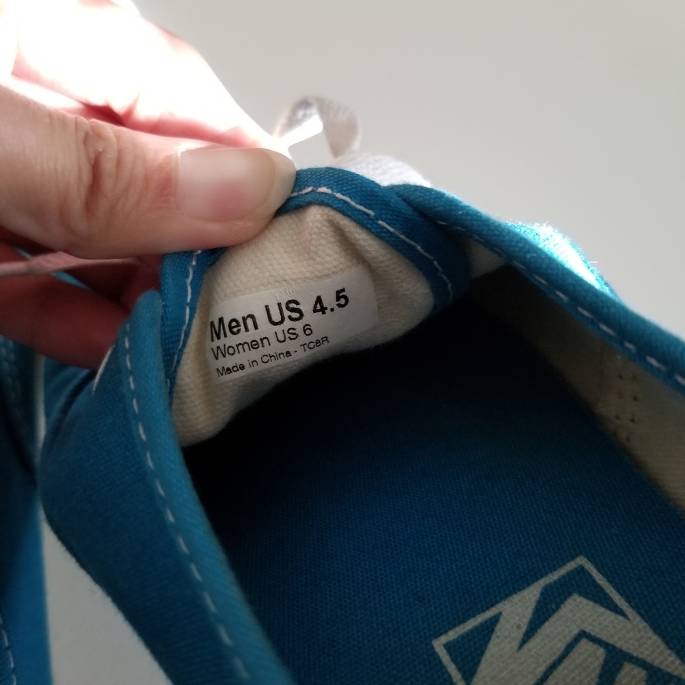 SOLD Blue Vans Shoes - Picture 6 of 7